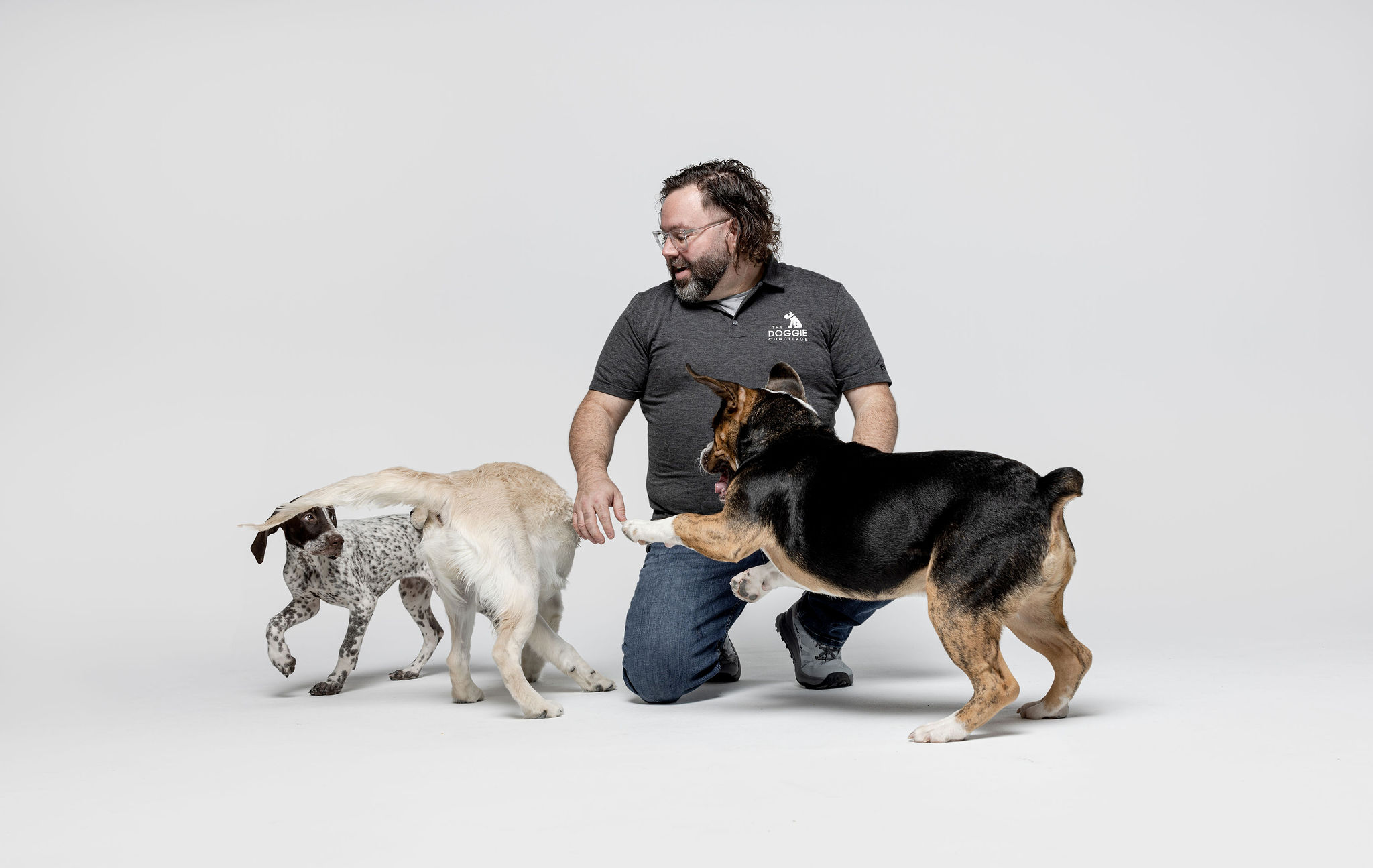 DoggieConcierge_Murray19 Mike Headshot with Dogs